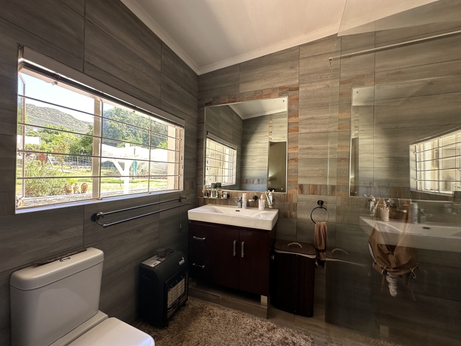 4 Bedroom Property for Sale in Barrydale Western Cape